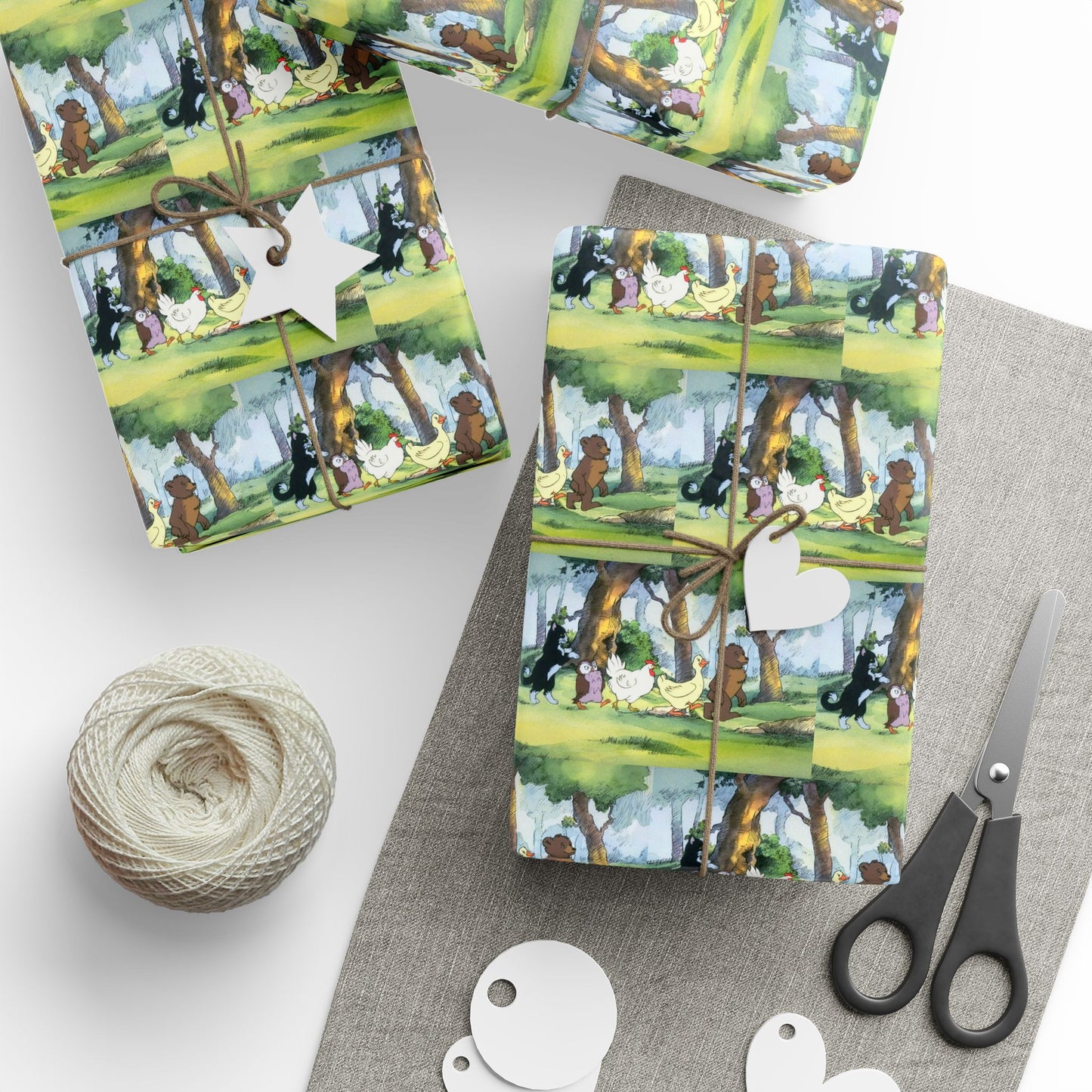 Little Bear Forest Nostalgia Gift Wrap